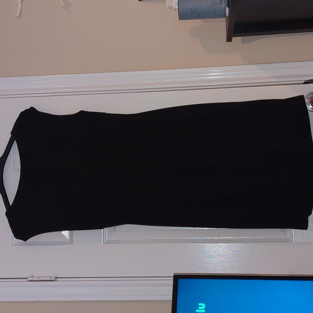 Ralph  Lauren LBD - Picture 6 of 9